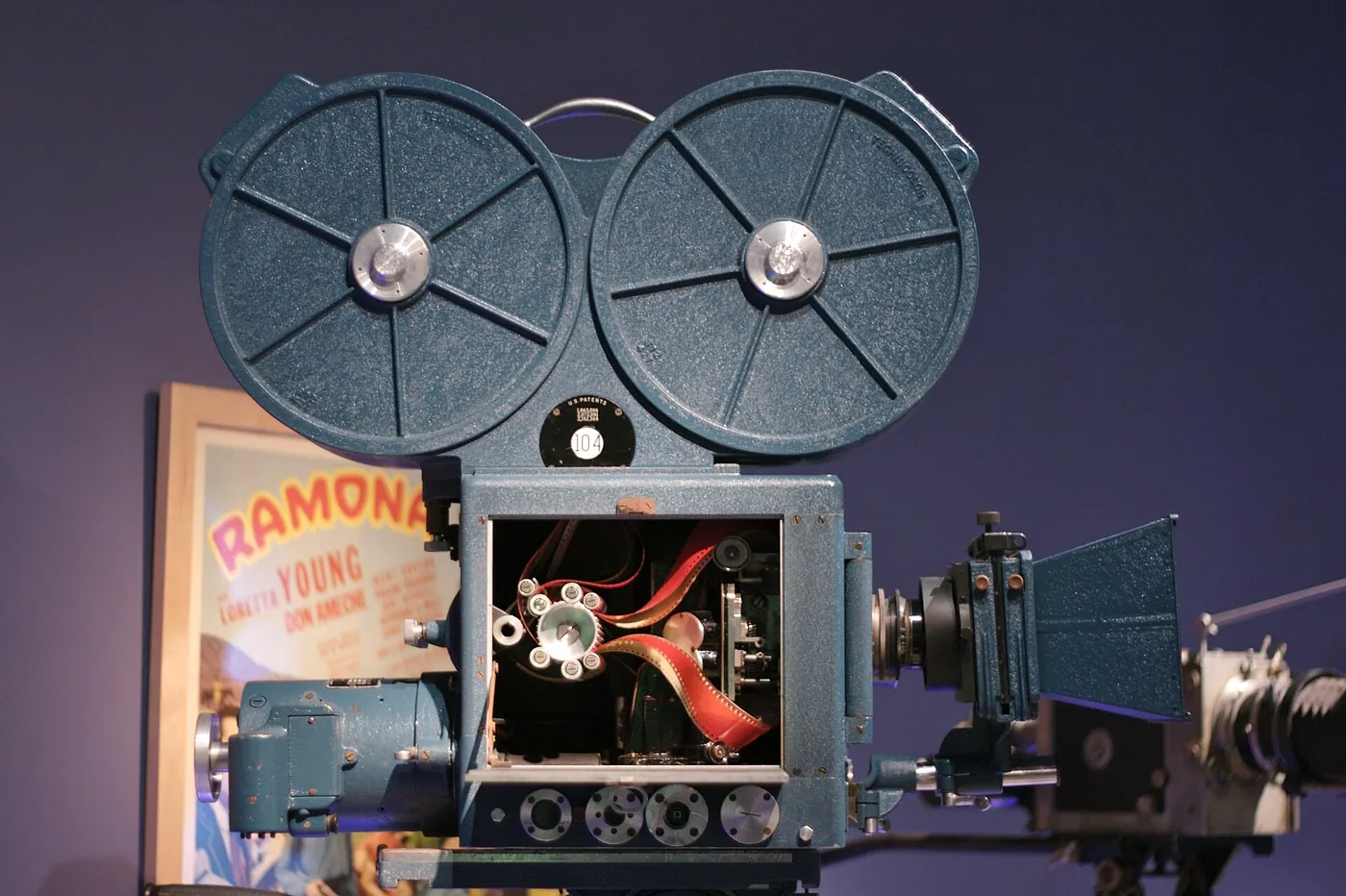 3-strip Technicolor camera