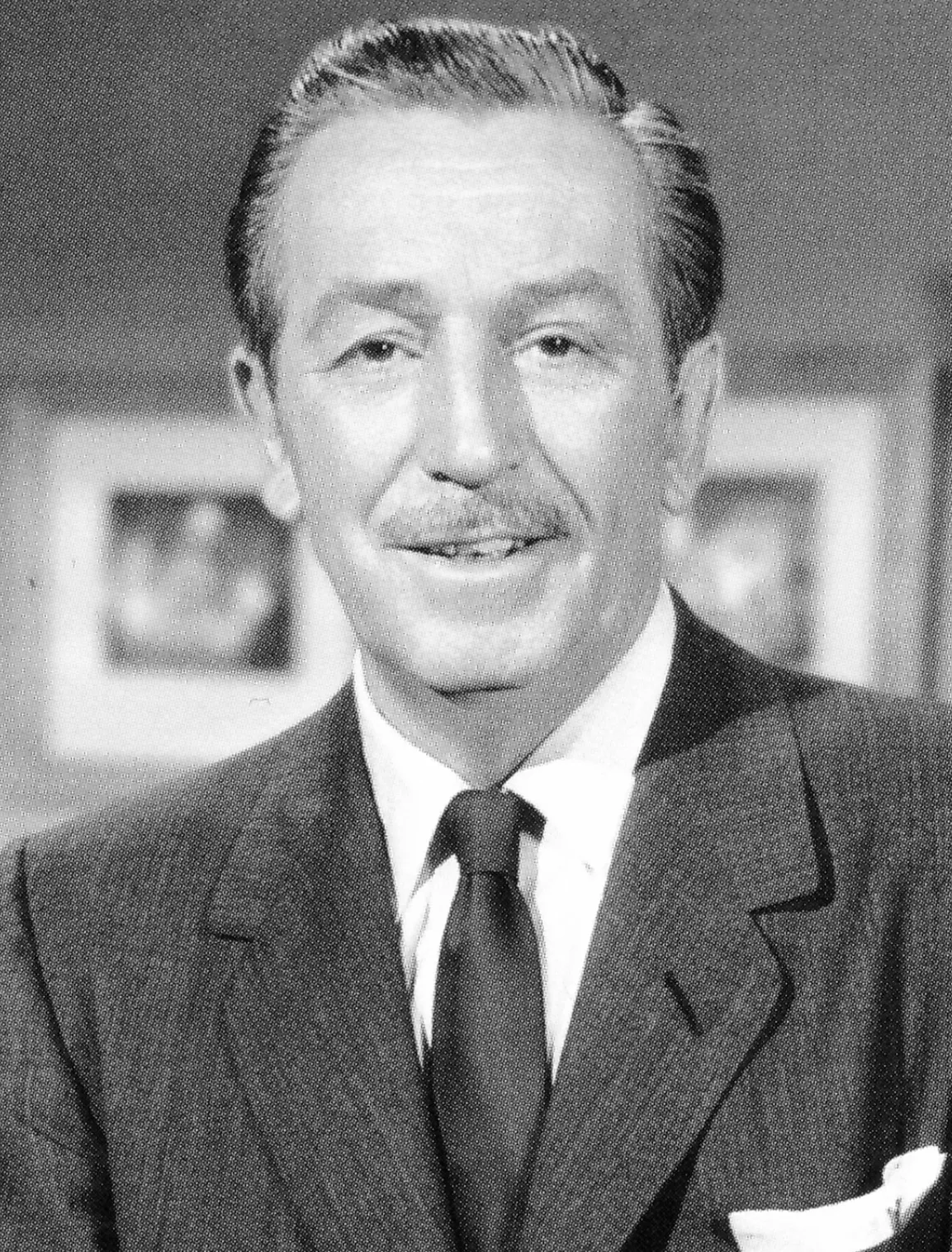 Walt-Disney-1956-crop